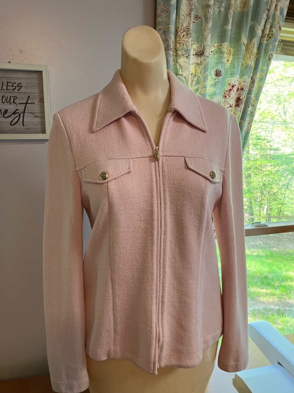 Women's Pink Zip-Front Knit Jacket